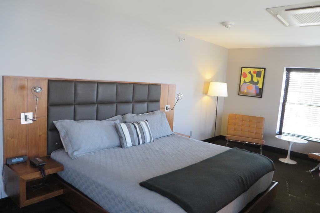 St. Paul Hotel Wooster Extérieur photo