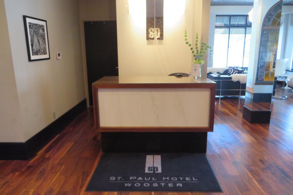 St. Paul Hotel Wooster Extérieur photo